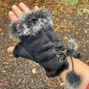 Leather and rabbit fur palm warmers.